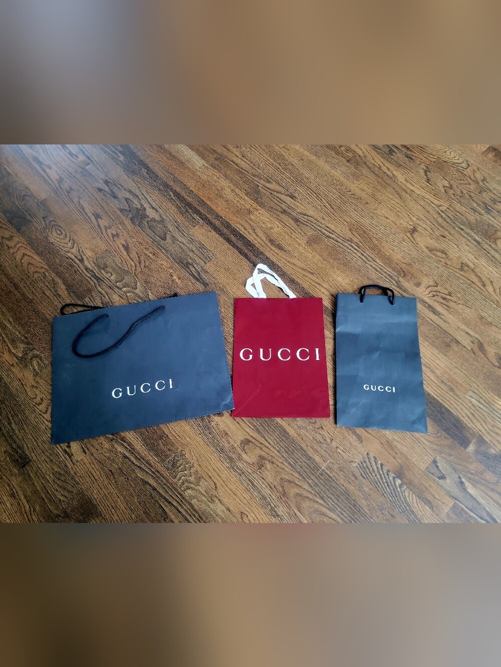 Gucci Paper Shopping Bags in Black & Red Trio